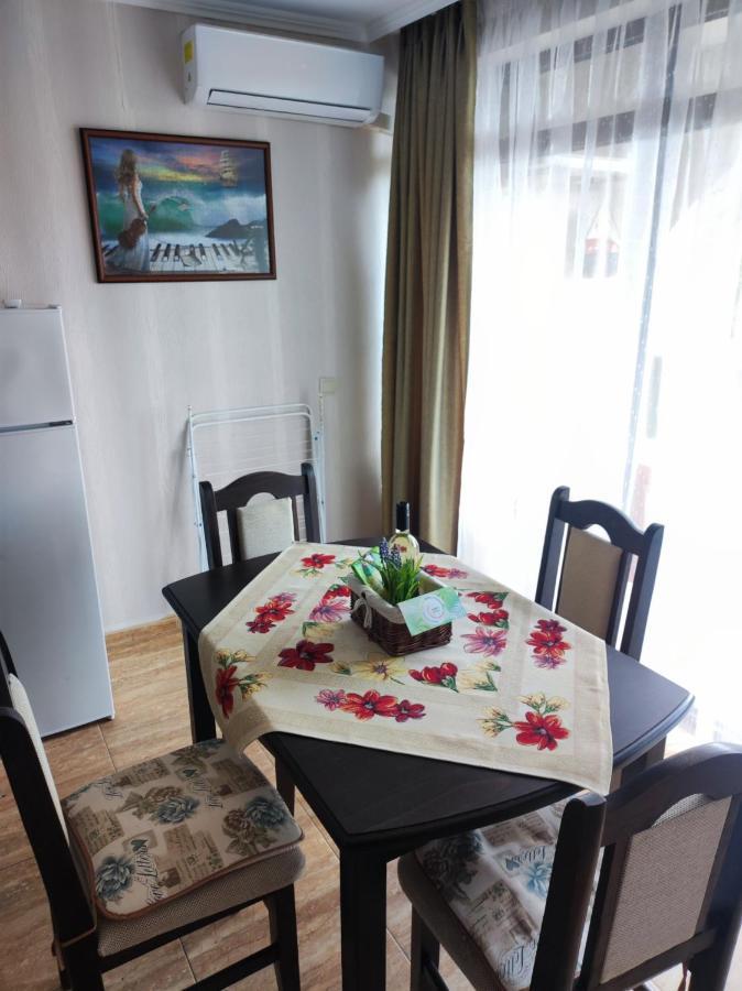 Jacky'S Apartament - Апартамент В Свети Влас Exterior foto